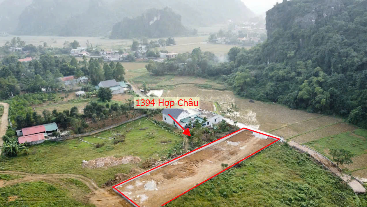 Hình ảnh Bán Đất Hợp Châu Ô Tô Vào Tận Đất Mặt View Cánh Đồng Thoáng Mát Gần Trục Kinh Doanh Giá Chỉ Hơn 2 Tỷ 