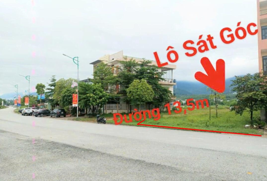 Hình ảnh Bán Lô Đất 100m Tại Hồ Sơn Tam Đảo Bám Đường Trải Aphan Ô Tô Chạy Vòng Quanh Bám Đường Bê Tông Ô Tô Vào Tận Đất Dân Cư Đông Phát Triển Giá Đầu Tư