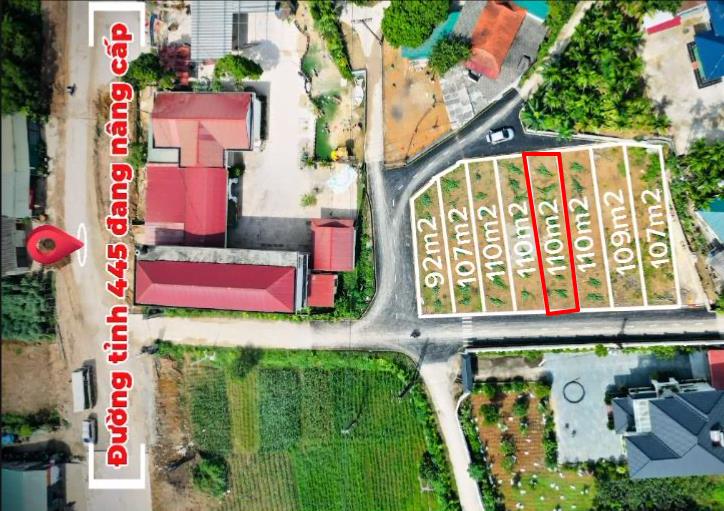 Hình ảnh Bán Lô Đất Phân Lô Tại Kỳ Sơn Bám Đường Bê Tông Ô Tô Vào Tận Đất Dân Cư Đông Đúc Thân Thiện Gần Chợ Trường Học Giá Đầu Tư