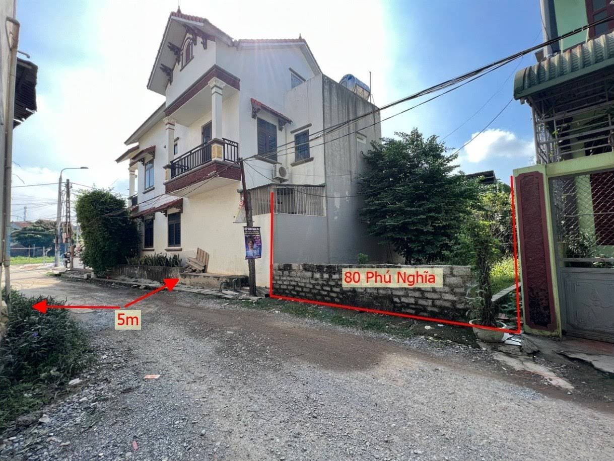 Hình ảnh Bán Thửa Đất 80m Tại Phú Nghĩa Full Thổ Cư Đường Thông Ô Tô Sát Sân Bóng Phú Nghĩa Ngay Gần QL6A Đang Mở Rộng