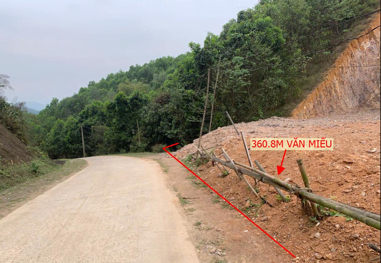 Hình ảnh Bán Lô Đất 340.8m Tại Văn Miếu Thanh Sơn Mặt Tiền 10m Bám Đường Bê Tông Ô Tô Vào Tận Đất View Thoáng Mát Giá Đầu Tư