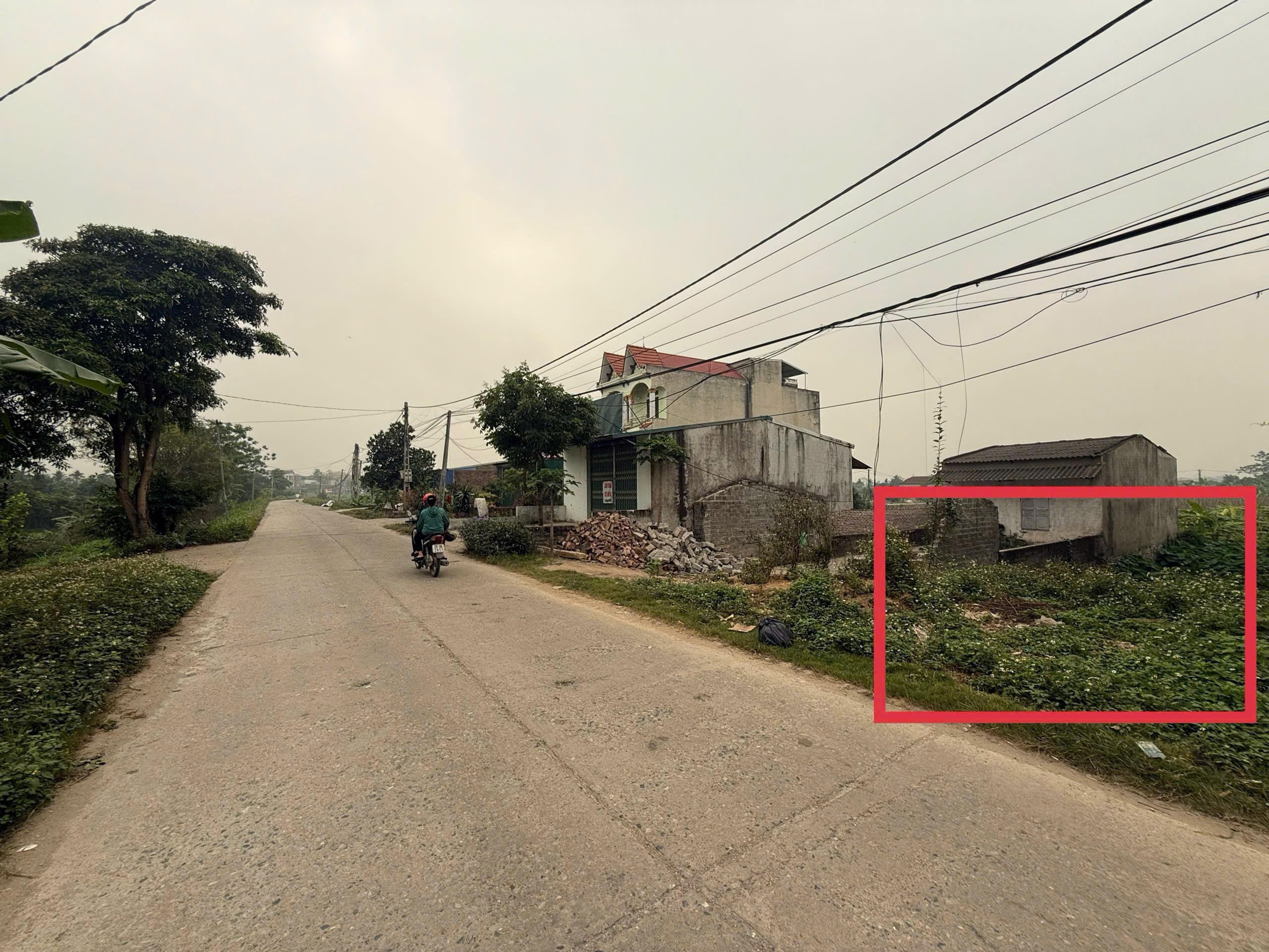 Hình ảnh Bán Thửa Đất 150m Tại Trần Phú Chương Mỹ Mặt Trục Chính Kinh Doanh Liên Xã Giá Chỉ Vài Tỷ 