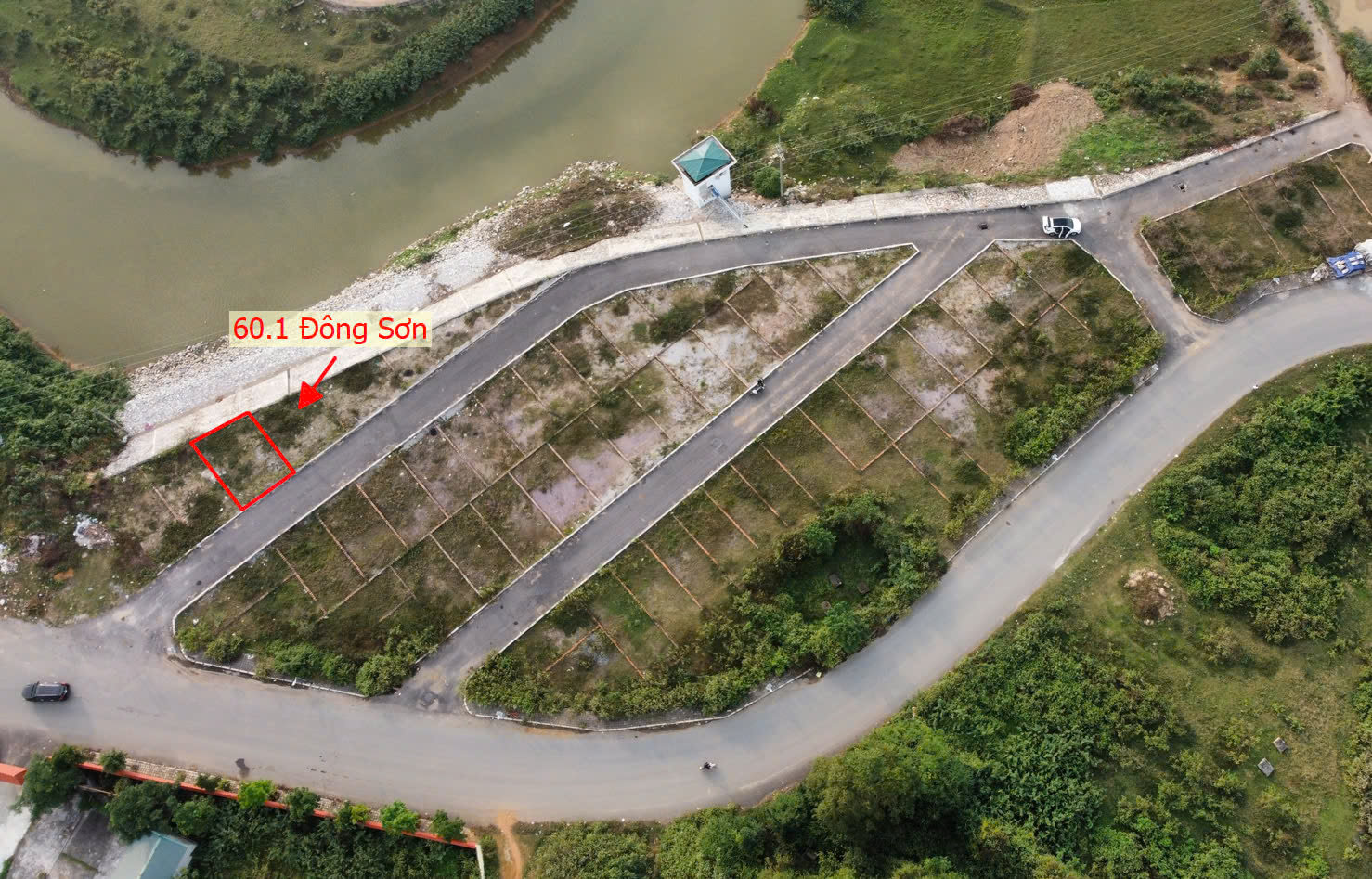 Hình ảnh Bán Đất Đấu Giá Xã Đông Sơn Sát Trục Chính Liên Huyện Mặt Sau View Sông Thoáng Mát 