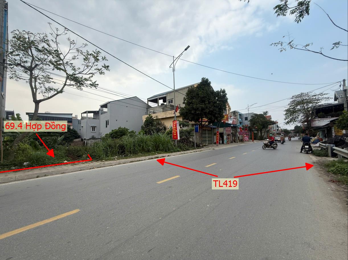 Hình ảnh Bán Đất Hợp Đồng Mặt Đường TL419 Nằm Ngay Gần Trung Tâm Thương Mại Xã Hợp Đồng 