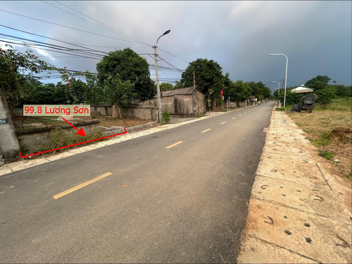 Hình ảnh Bán Thửa Đất 99.8m Tại Lương Sơn Mặt Trục Chính Kinh Doanh Chỉ Cách QL6A Hơn 1km