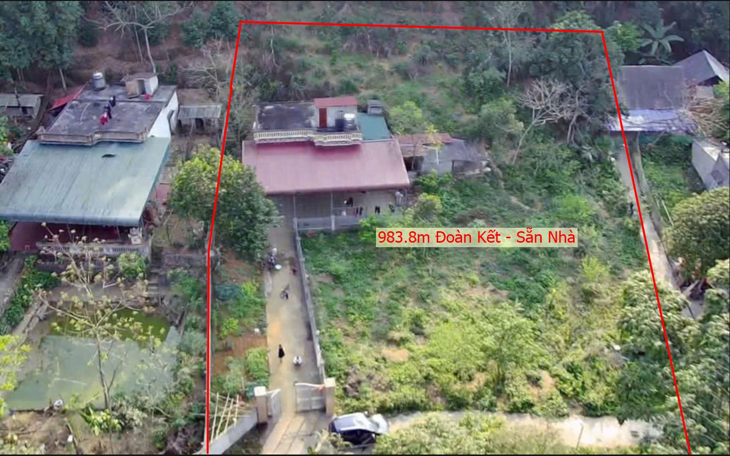 Hình ảnh Bán Lô Đất 983.8m Tại Đà Bắc Bám Đường Bê Tông Ô Tô Vào Tận Đất Đã Sẵn Nhà Chỉ Việc Về Ở Giá  Đầu Tư