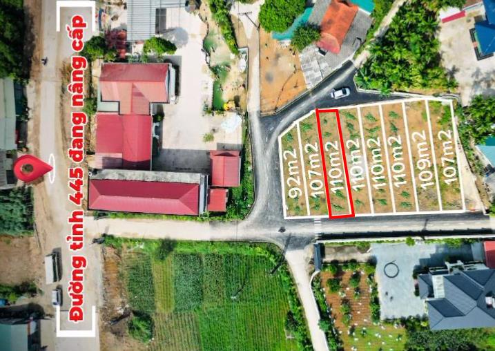 Hình ảnh Bán Lô Đất Phân Lô Tại Kỳ Sơn Bám Đường Bê Tông Ô Tô Vào Tận Đất Dân Cư Đông Đúc Thân Thiện Gần Chợ Trường Học Giá Đầu Tư