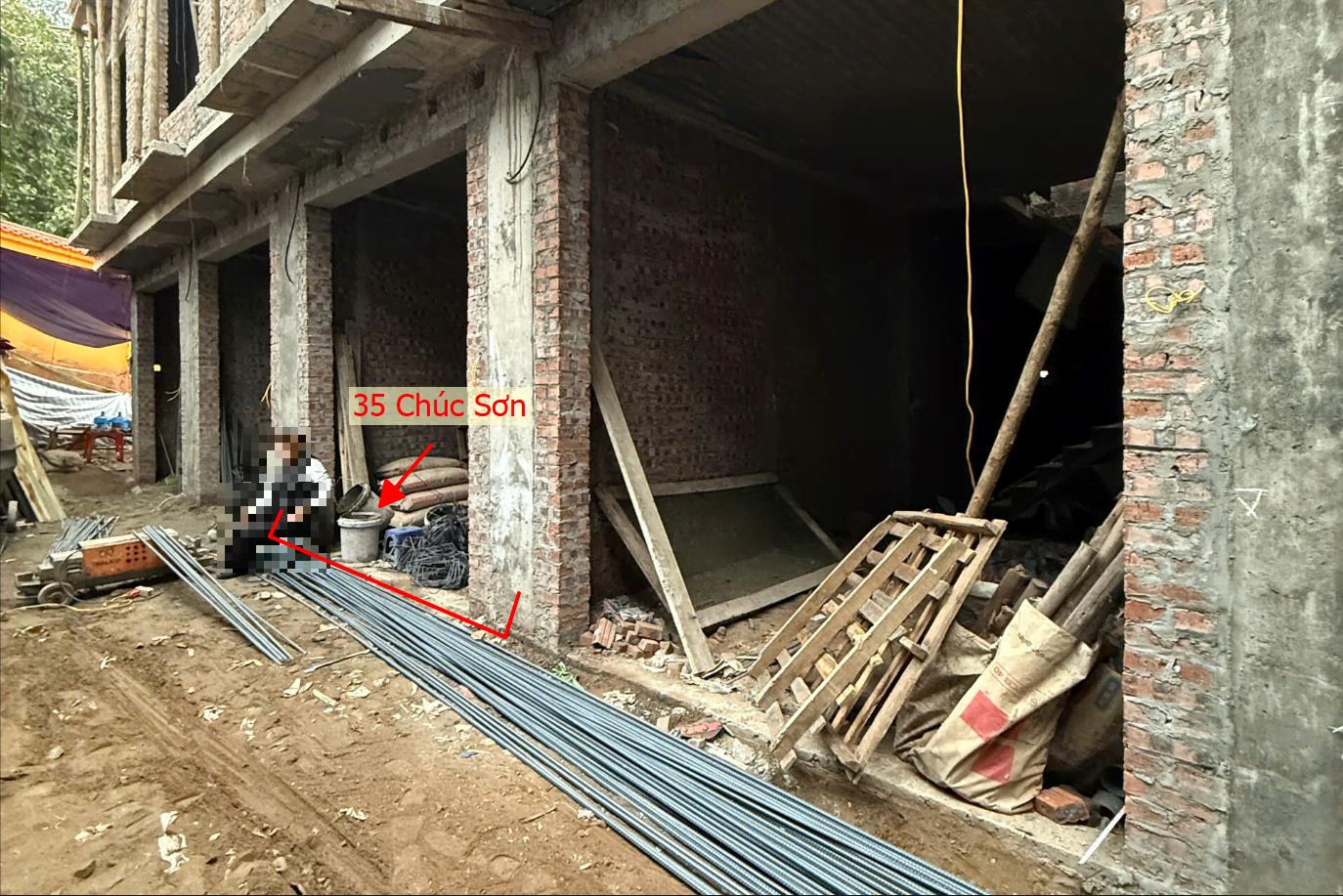 Hình ảnh Bán Nhà 4 Tầng 35m Ngay Sát Mặt Đường Kinh Doanh Tại Chúc Sơn Cách QL6A Chỉ Vài Trăm Mét