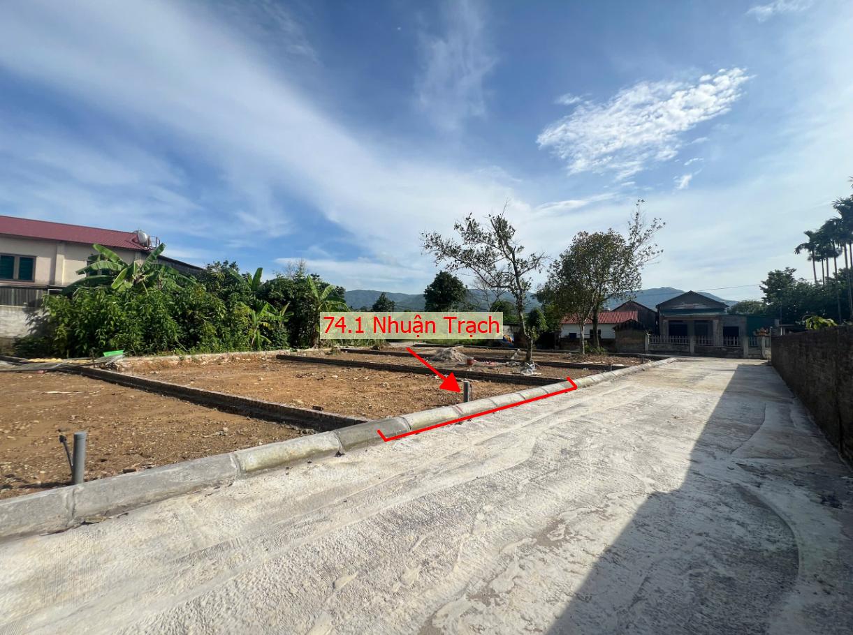 Hình ảnh Đất Phân Lô Nhuận Trạch Đường Thông Ô Tô Sát Trục Chính Kinh Doanh Cách QL21A Chỉ Vài Trăm Mét