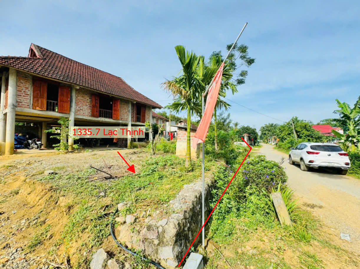 Hình ảnh Bán Đất Nghỉ Dưỡng Sẵn Nhà Sàn Cực Đẹp Ô Tô Đỗ Tận Đất Ngay Gần QL21B Tại Lạc Thịnh Yên Thủy