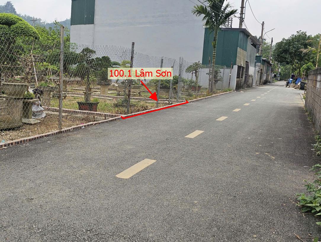 Hình ảnh Bán Đất Phân Lô Lâm Sơn Đường Ô Tô Tránh Thuộc Làn 2 QL6 Sát Trường Học Các Cấp Giá Chỉ Hơn Tỷ