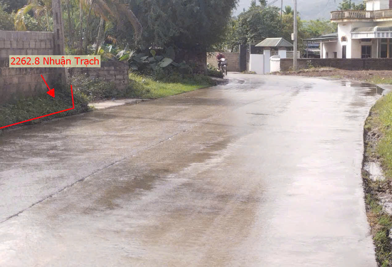 Hình ảnh Bán Lô Góc 2 Mặt Tiền Bám Mặt Đường Kinh Doanh Liên Xã Ngay Sát QL21A Tại Nhuận Trạch Lương Sơn 