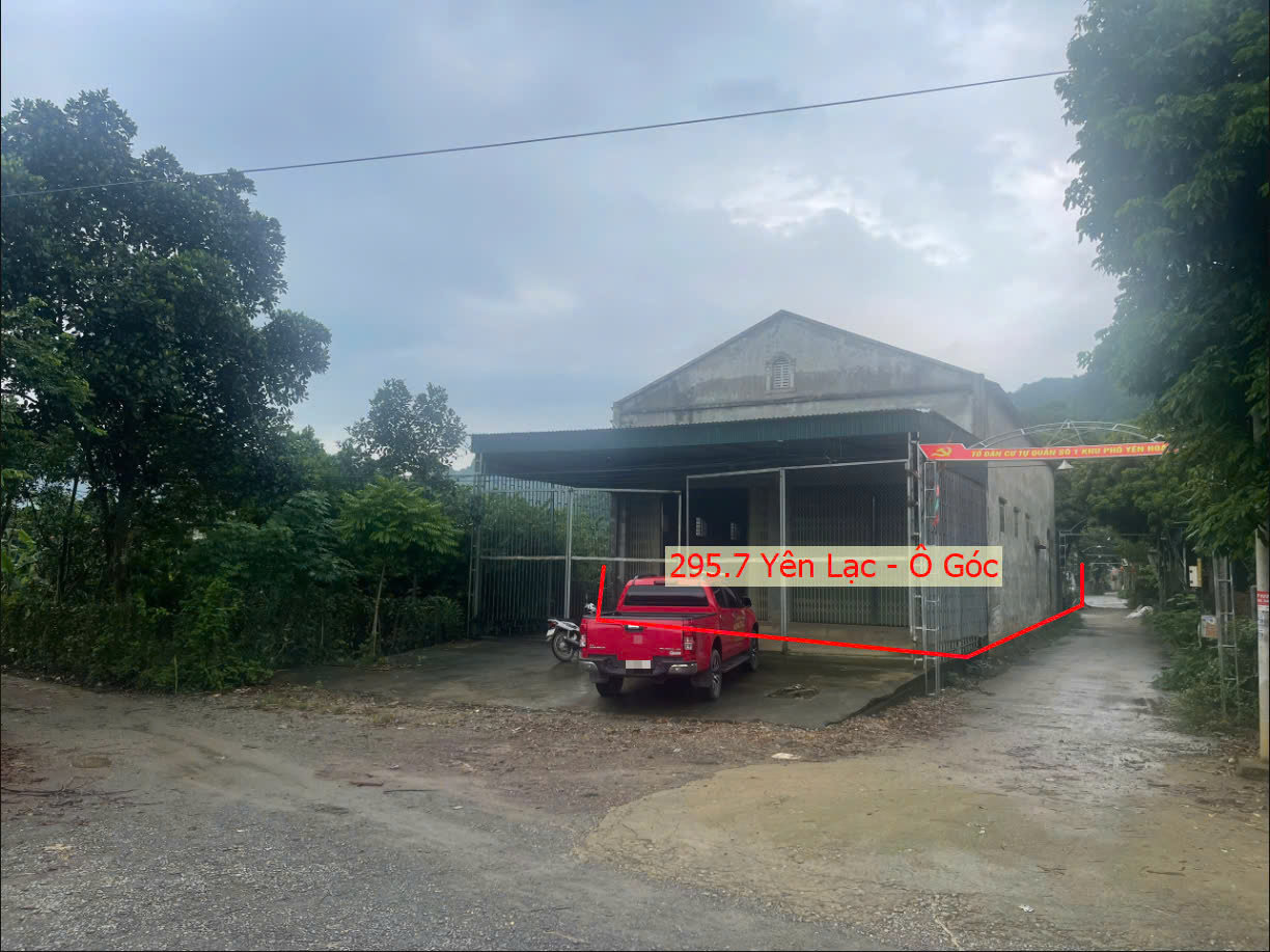 Hình ảnh Bán Lô Góc 2 Mặt Tiền Sẵn Nhà Cấp 4 Bám Mặt Đường Hồ Chí Minh Tại Yên Lạc Giáp Thị Trấn Hàng Trạm
