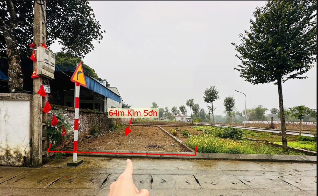 Hình ảnh Bán Lô Đất 64m Tại Sơn Tây Bám Đường Bê Tông Ô Tô Vào Tận Đất Dân Cư Đông Đúc Thân Thiện Gần Chợ Trường Học Ủy Ban Giá Đầu Tư