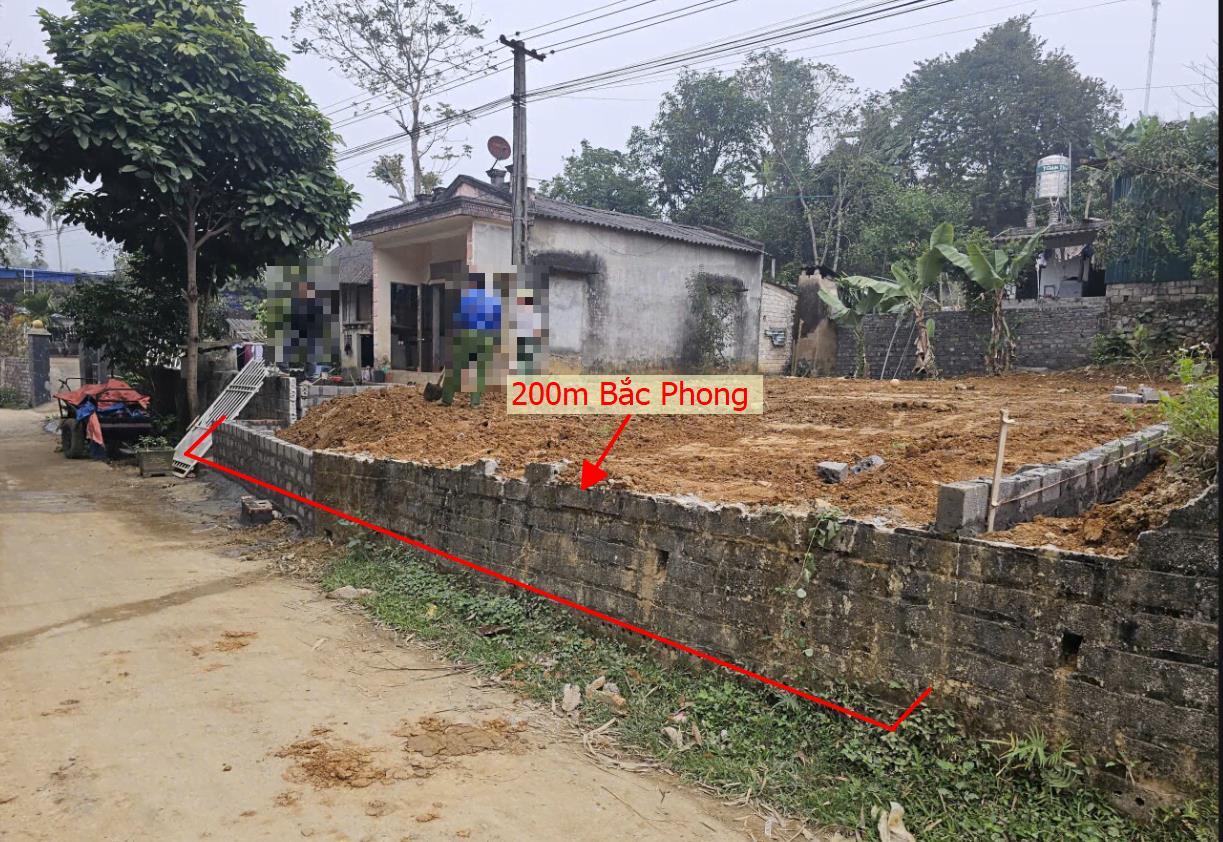 Hình ảnh Bán Lô Đất 200m Tại Bắc Phong Cao Phong Bám Đường Bê Tông Ô Tô Vào Tận Đất Dân Cư Đông Đúc Thân Thiện Giá Rẻ Đầu Tư