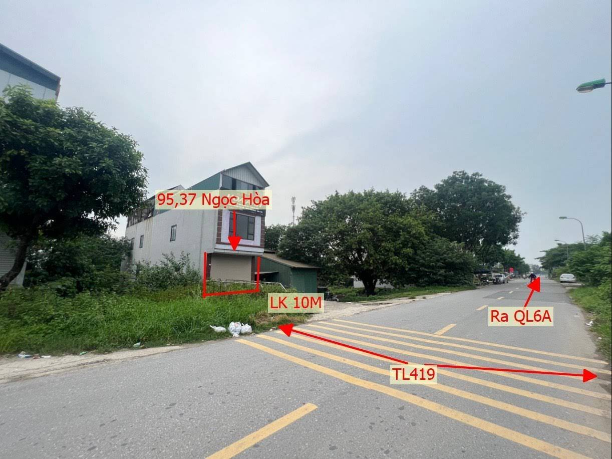 Hình ảnh Bán Nhà 3 Tầng Mặt Đường Kinh Doanh TL419 Ngay Trung Tâm Xã Ngọc Hòa Gần QL6A