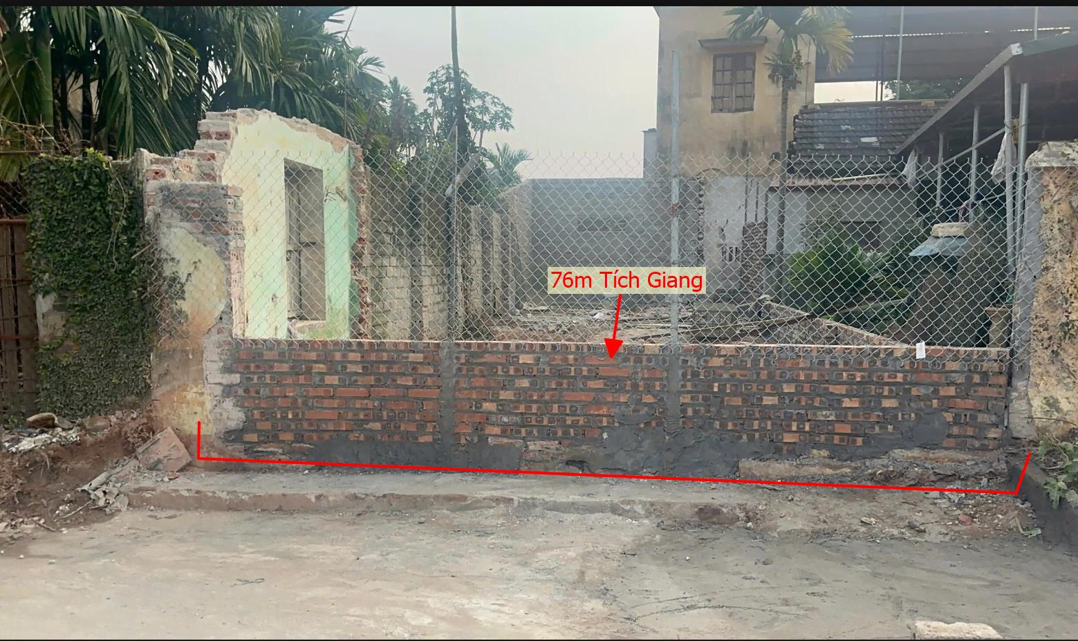 Hình ảnh Bán Lô Đất 76m Tại Tích Giang Phúc Thọ Bám Đường Bê Tông Ô Tô Vào Tận Đất Dân Cư Đông Đúc Thân Thiện Giá Đầu Tư