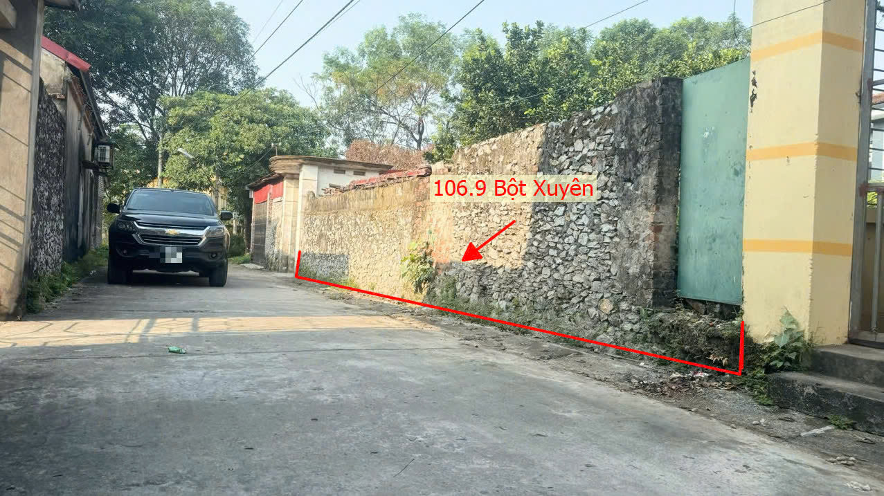 Hình ảnh Bán Đất Bột Xuyên Ô Tô Đỗ Tận Đất Sát Trục Chính Kinh Doanh Gần Khu Du Lịch Hồ Quan Sơn 